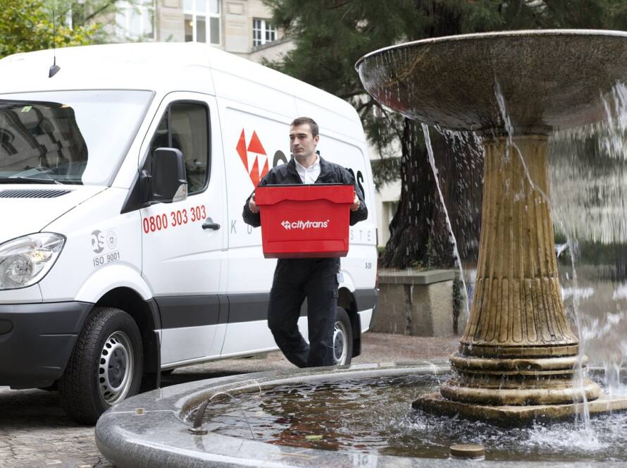 city trans, courier, courier driver